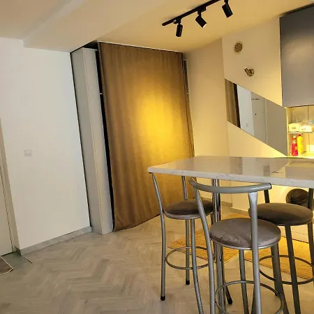 Appartment In Exellent Location Скопие Екстериор снимка