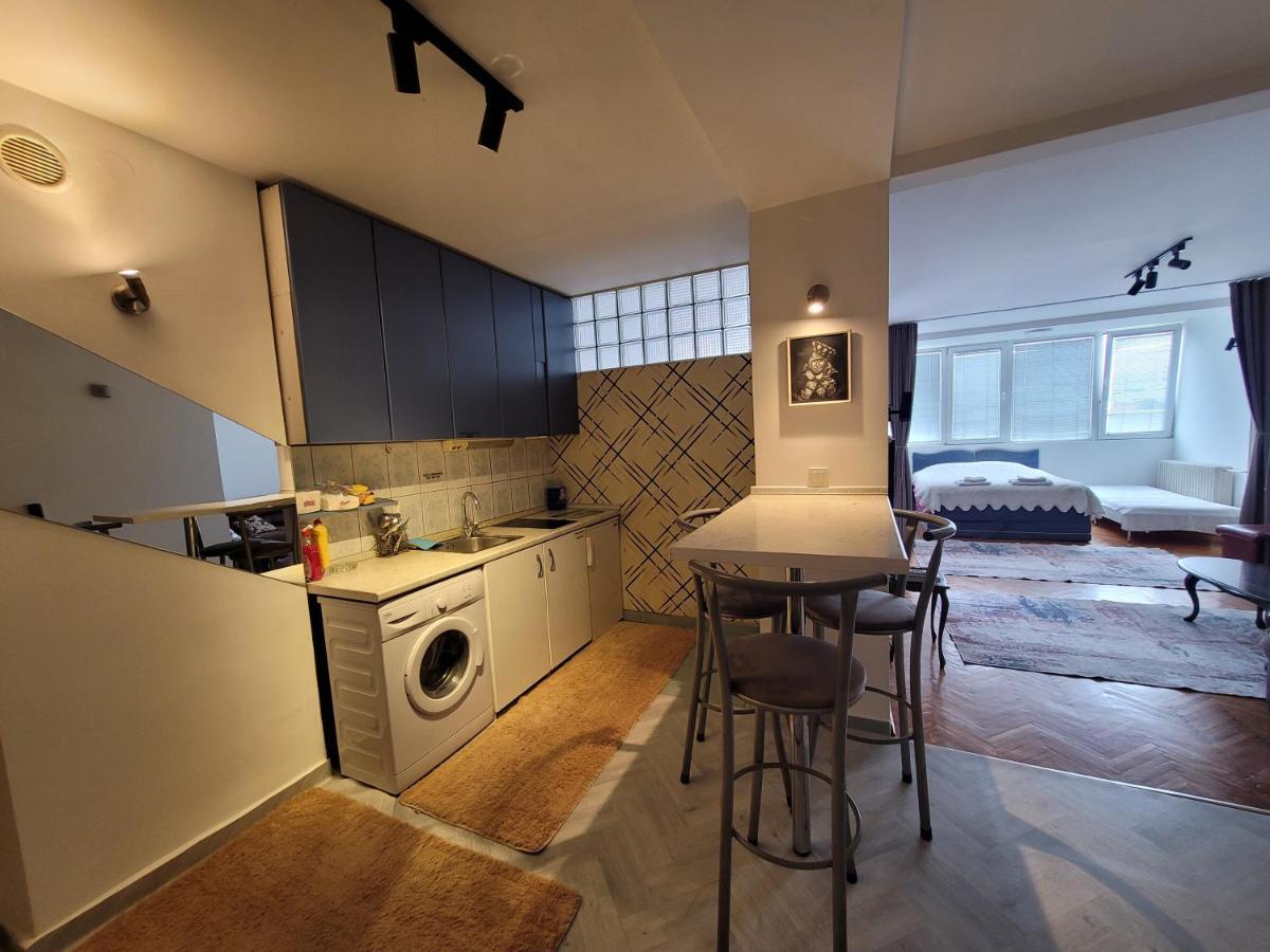 In Exellent Location Апартамент Скопие